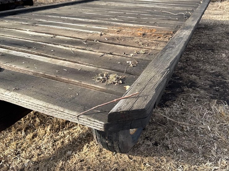 9ft-x-24ft-wooden-flatbed-image-10