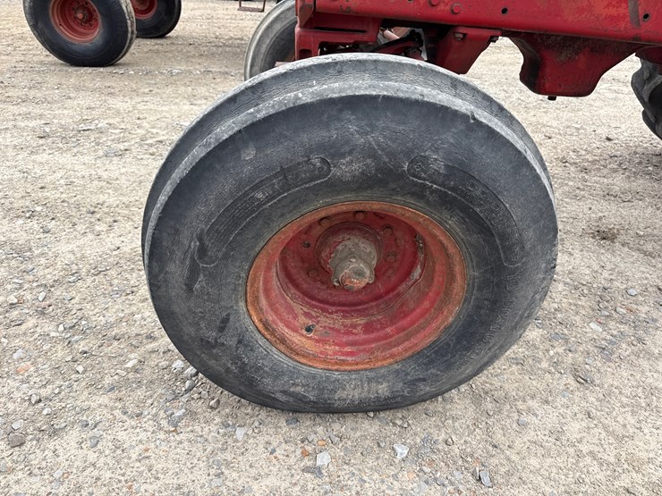 international-1400-image-15