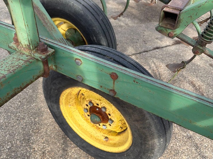 john-deere-1010-image-22