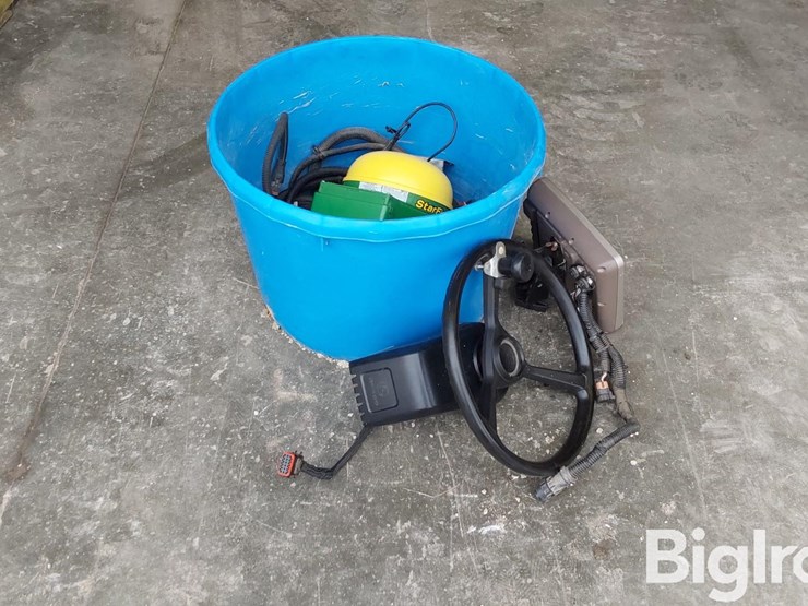 john-deere-3000-image-9