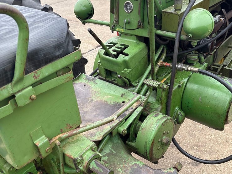 john-deere-50-image-36