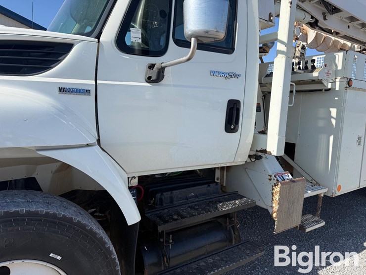 2008-international-7400-image-10