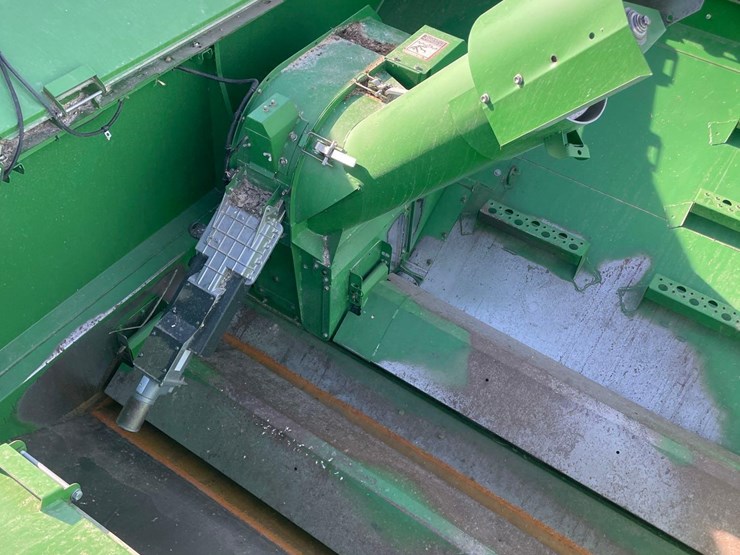 2007-john-deere-9560-sts-image-77