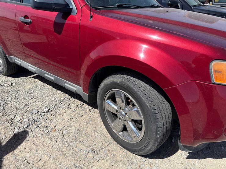 2009-ford-escape-xlt-image-16