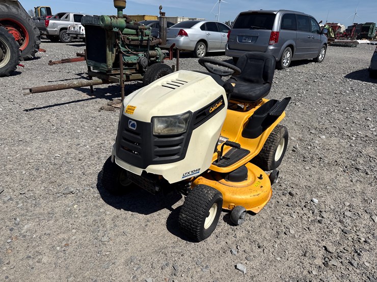 cub-cadet-ltx1045-image-1