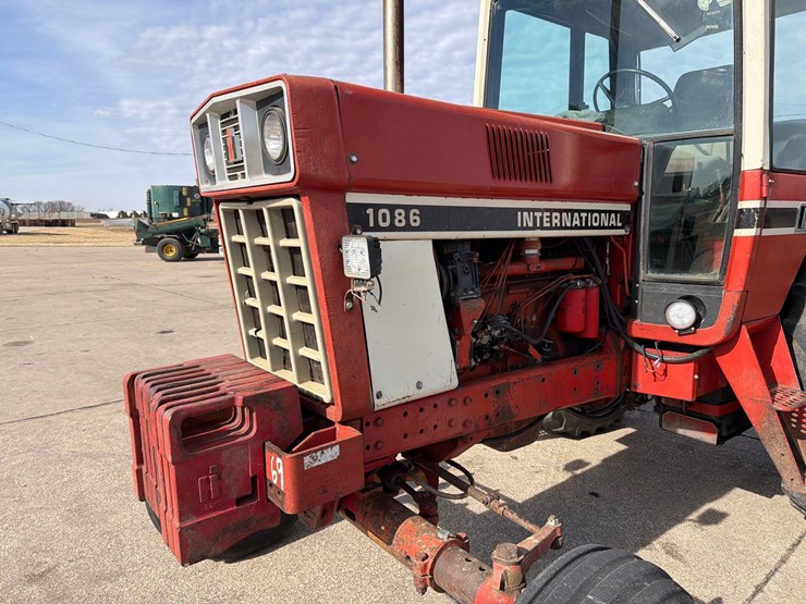 international-1086-image-10