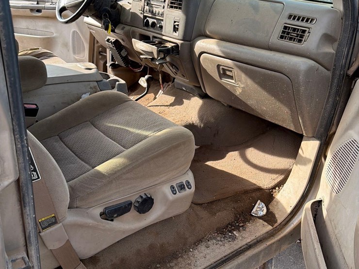 2004-ford-f250-image-36