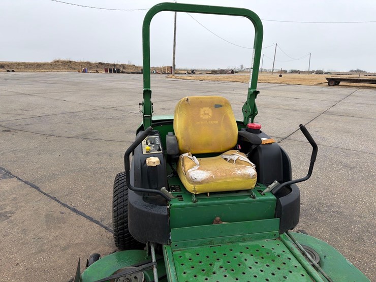 john-deere-la-image-8