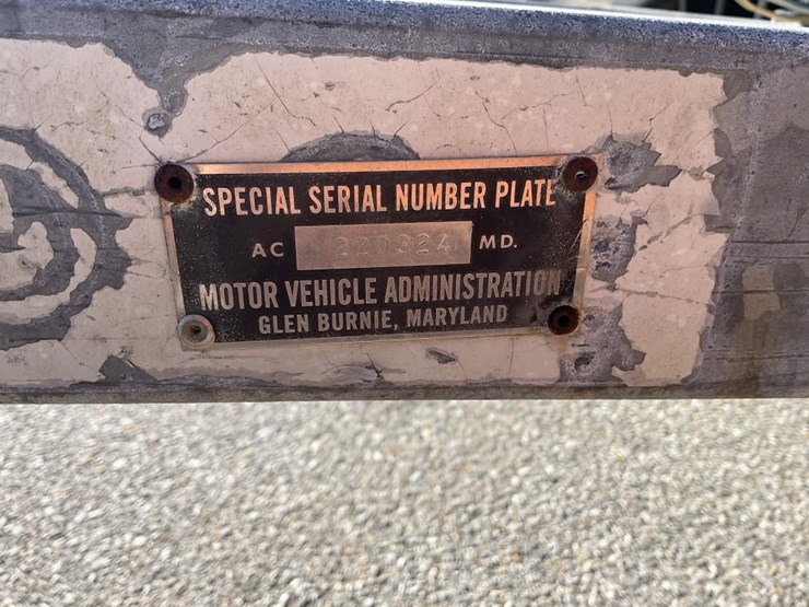 jet-skis-(2)-w/trailer-image-10