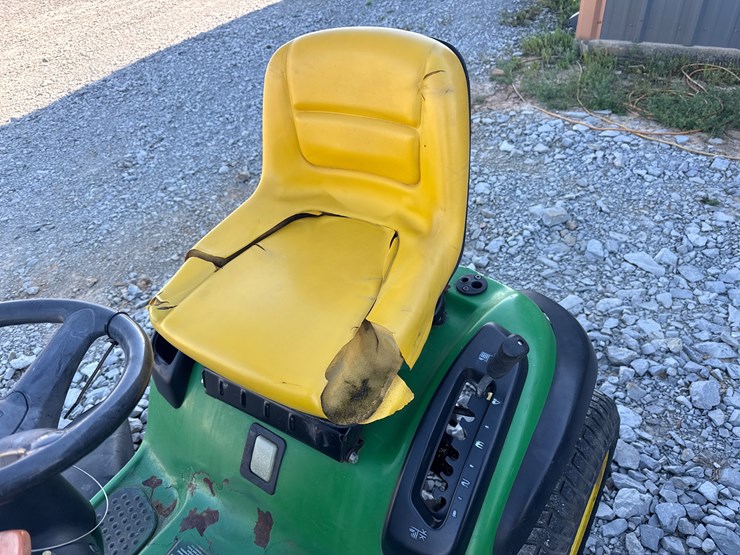 john-deere-145-image-7