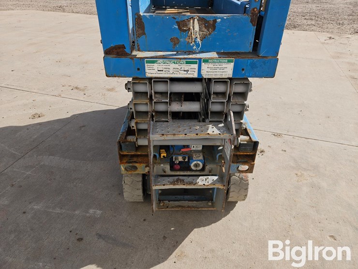 2016-genie-gs1930-image-14