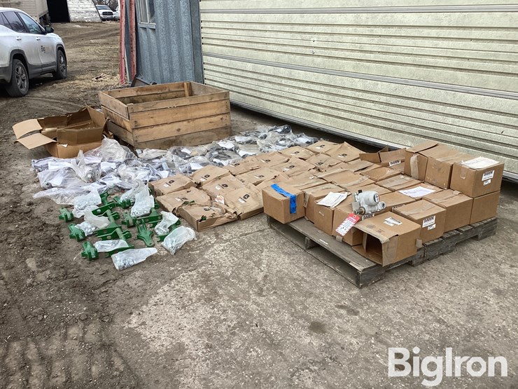 john-deere-1775-image-1