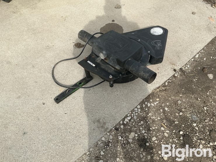 john-deere-7200-image-3