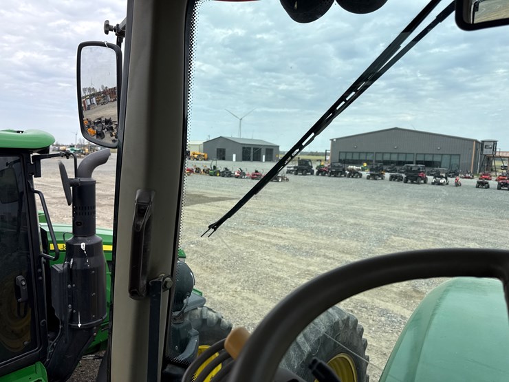 john-deere-7420-image-47