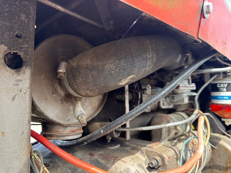 massey-ferguson-245-image-18