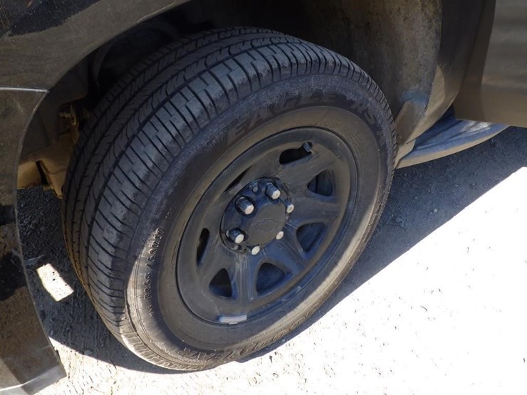 2020-chevrolet-tahoe-image-13