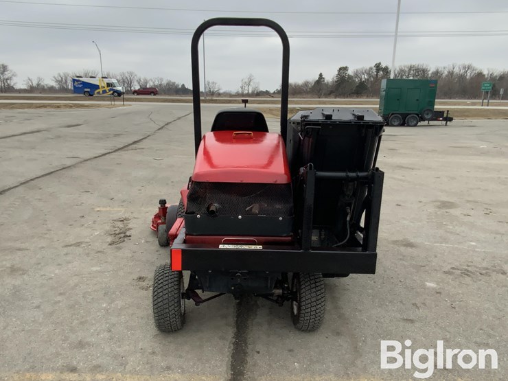 2022-toro-groundsmaster-228d-image-6