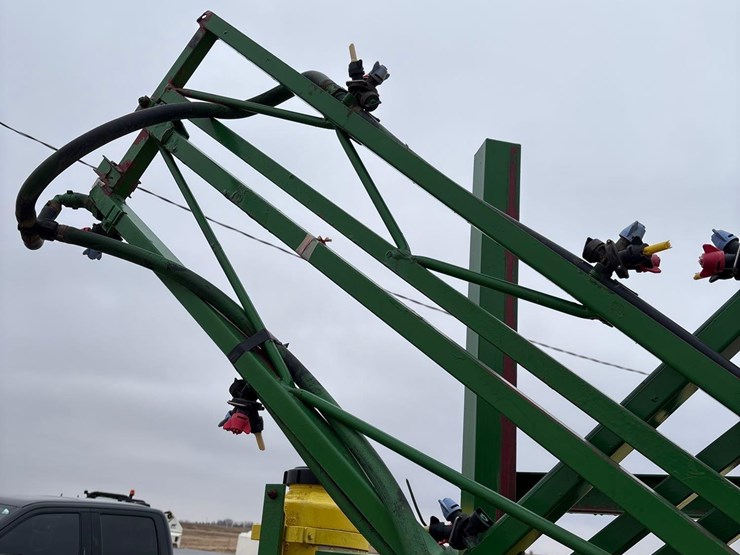 500-gallon-pull-type-sprayer-image-26