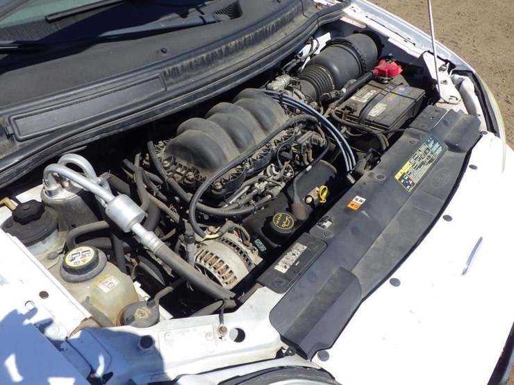 2003-ford-windstar-image-11