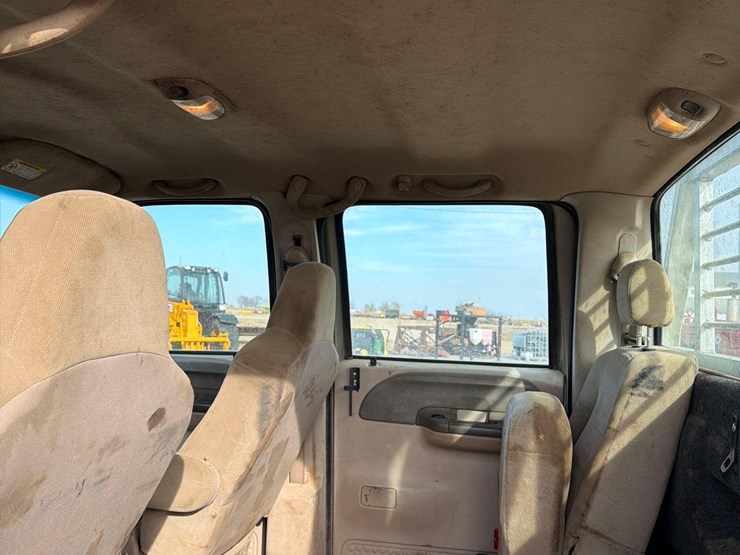 2004-ford-f250-image-25