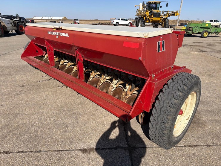 international-510-image-30