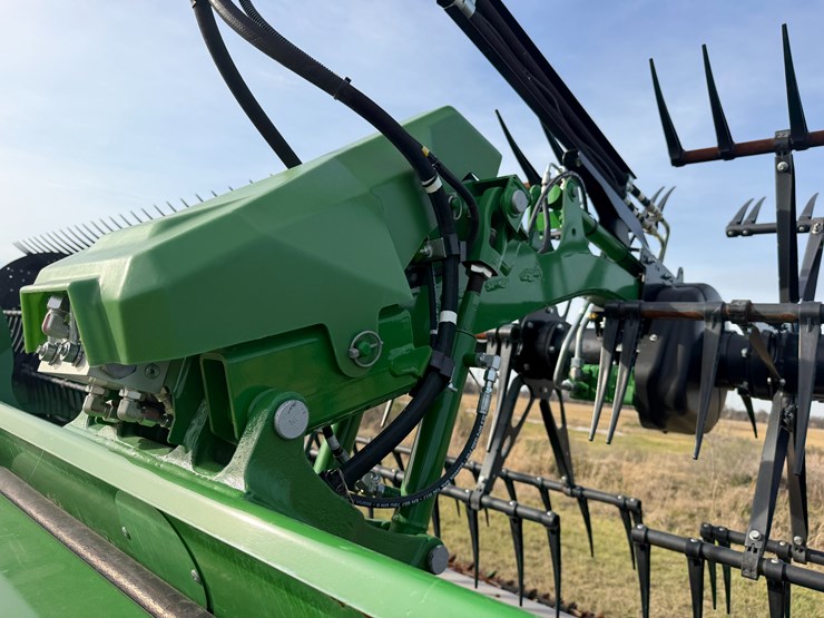 2024-john-deere-hd35r-image-18