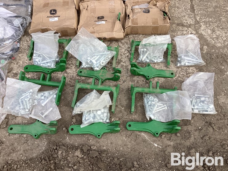 john-deere-1775-image-14