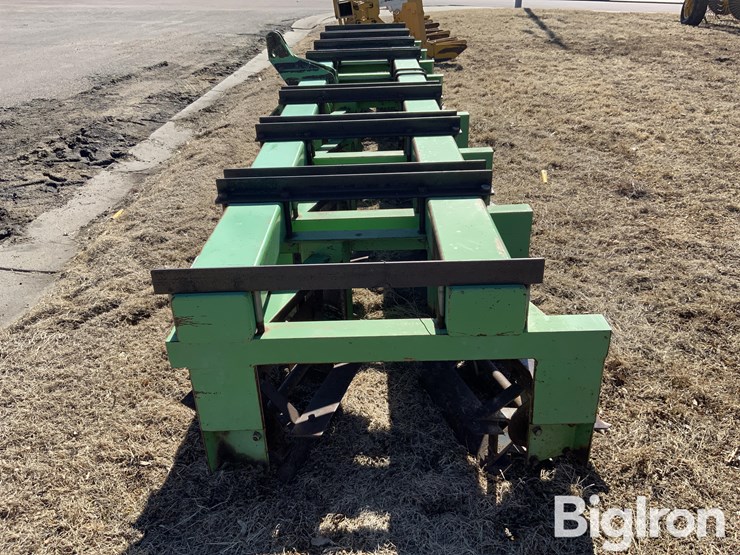 besler-540830-8r30-stalk-chopper-image-8