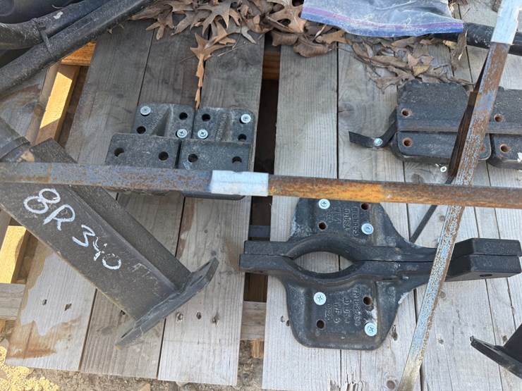 john-deere-8-image-8