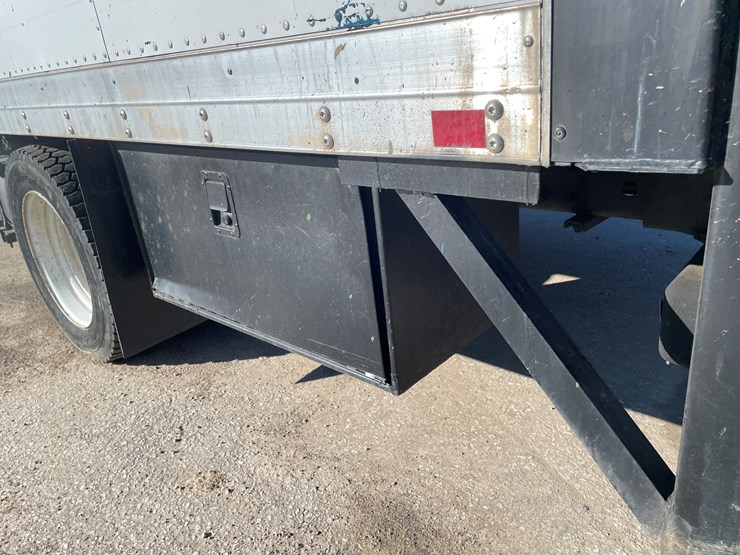 2009-international-cf600-image-22