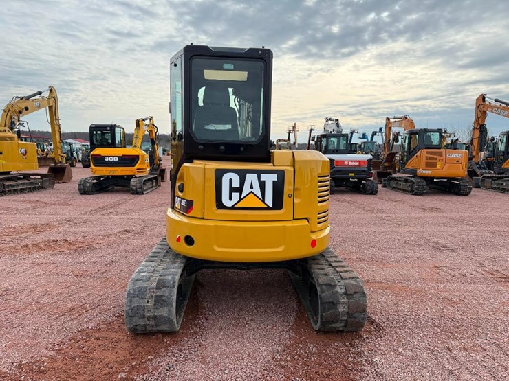 caterpillar-305e2-cr-image-4