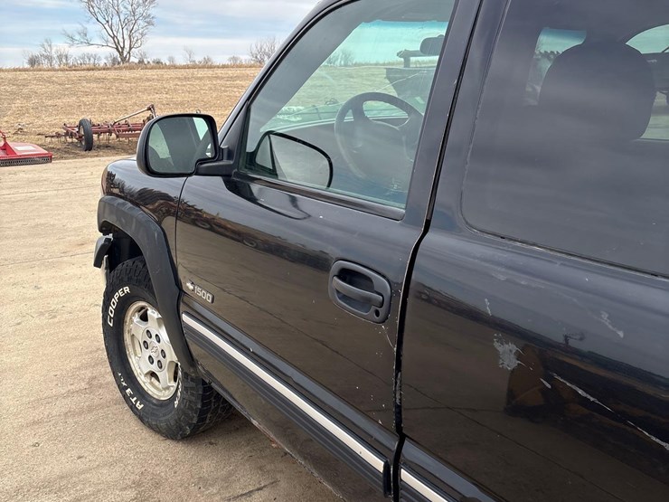 2001-chevrolet-1500-image-11