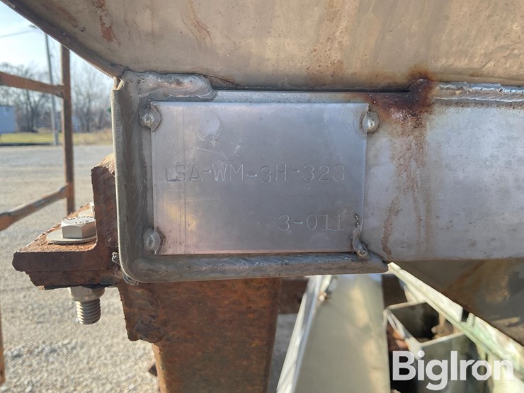 2013-adams-dry-fertilizer-tender-image-10