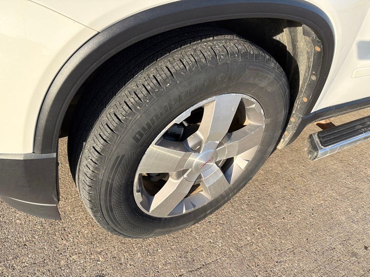 2010-gmc-acadia-slt-image-8