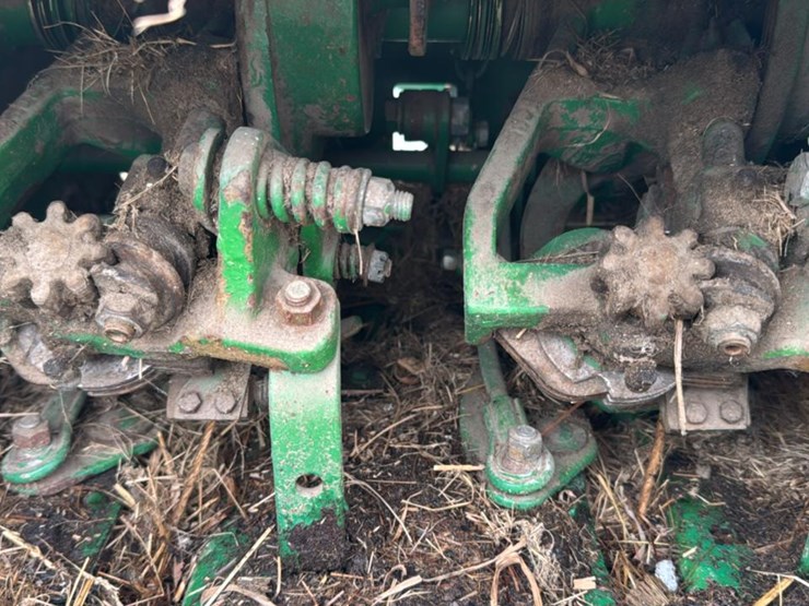 john-deere-328-image-19