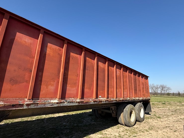 1965-trailmobile-trailer-image-33