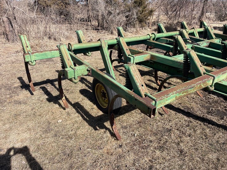 john-deere-1610-image-13