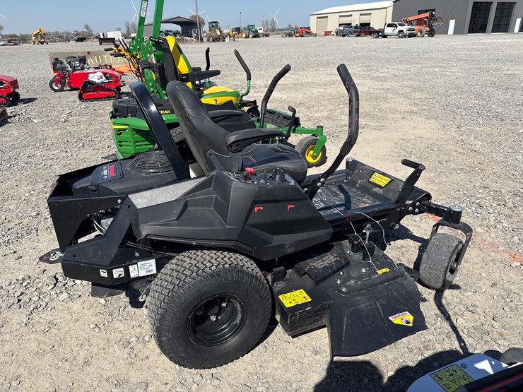 #19-•-gravely-ztx-52”-zero-turn-mower-094581-inv#-43330-image-14