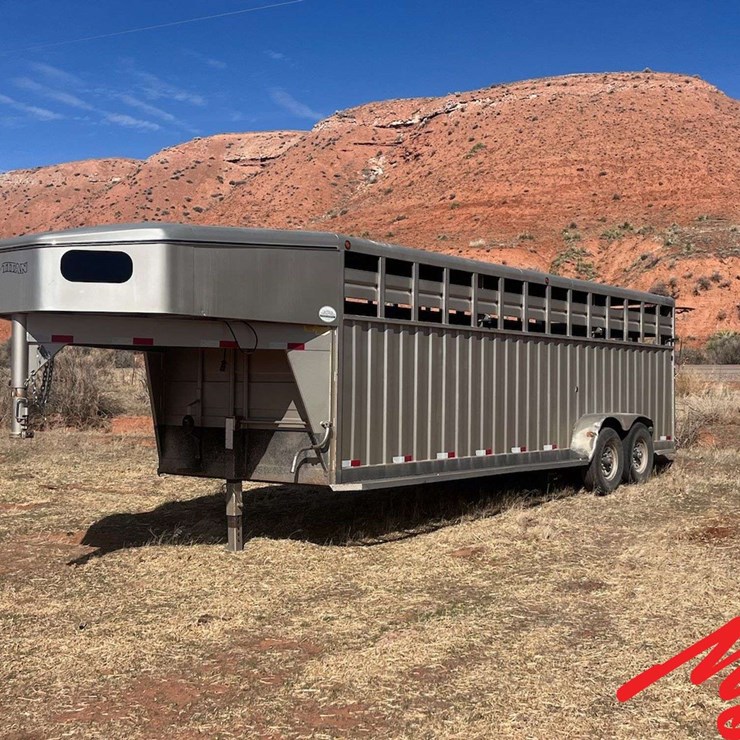 2009 TITAN TRAILER