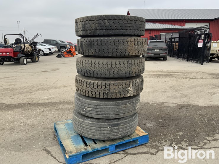 massey-ferguson-730-image-1