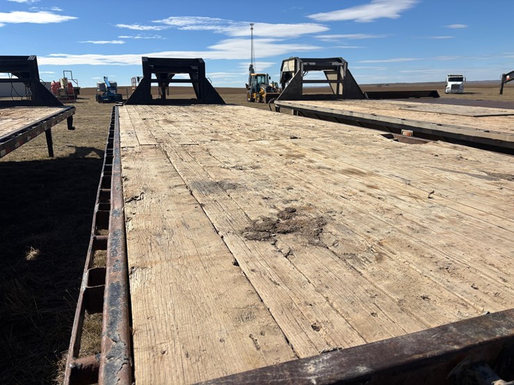 2011-pj-flatbed-image-2