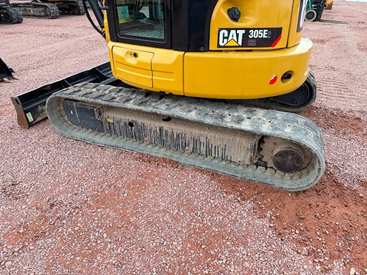 caterpillar-305e2-cr-image-7