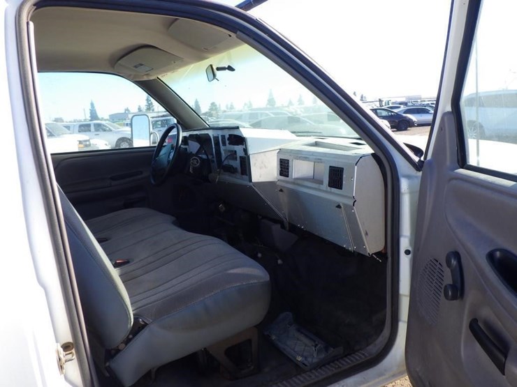 1996-dodge-ram-3500-image-6