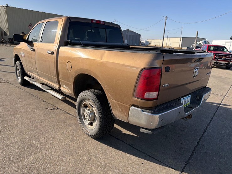 2011-dodge-ram-2500-image-5