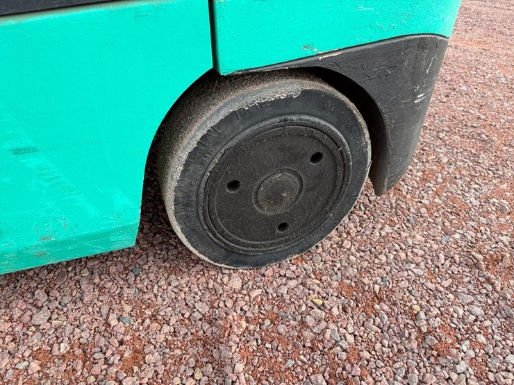 mitsubishi-fgc30k-image-8