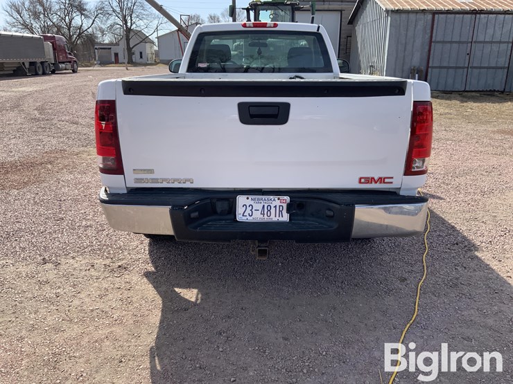 2011-gmc-sierra-1500-image-6