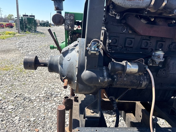 massey-ferguson-1006-image-18