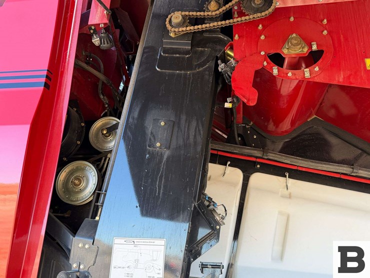 2025-case-ih-8260-image-57