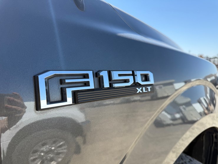 2016-ford-f150-image-12