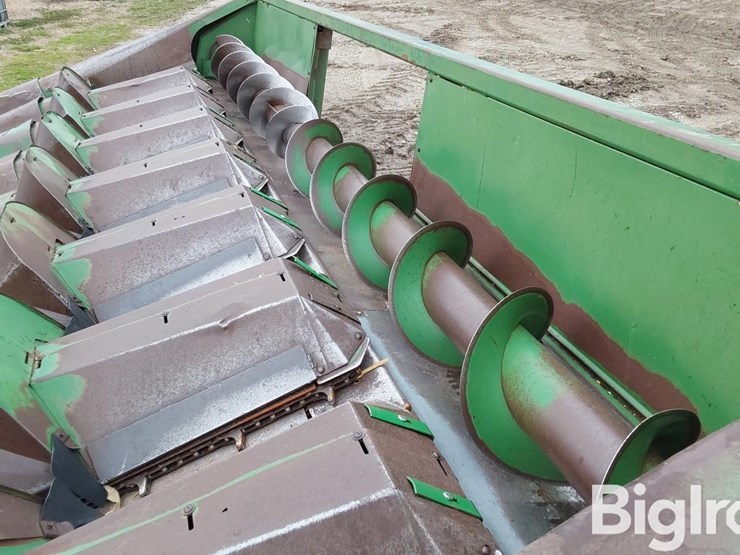 john-deere-843-image-11